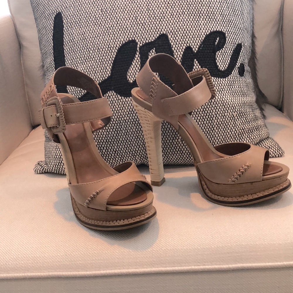 Boutique9 tan & off white sandals with woven heel